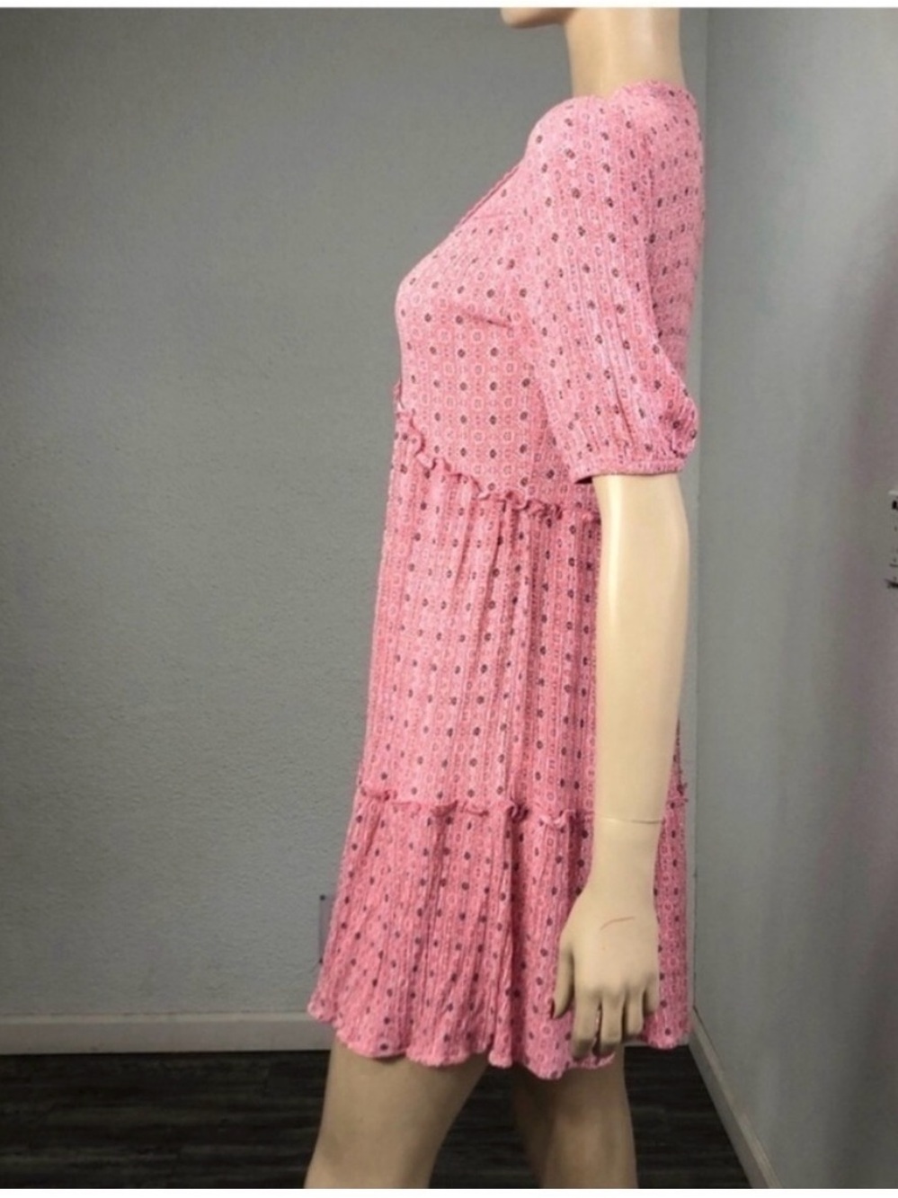 Knox Rose Pink Floral Tiered Mini Dress with Puff Sleeves